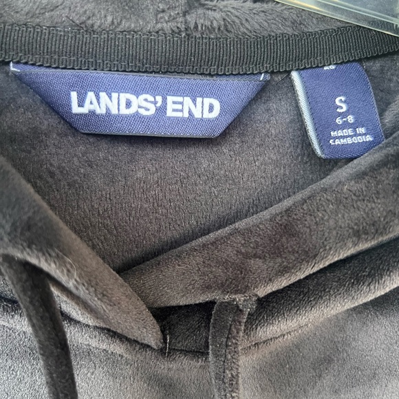 Lands End Velour Hooded Pull Over Warm Top - Picture 3 of 12